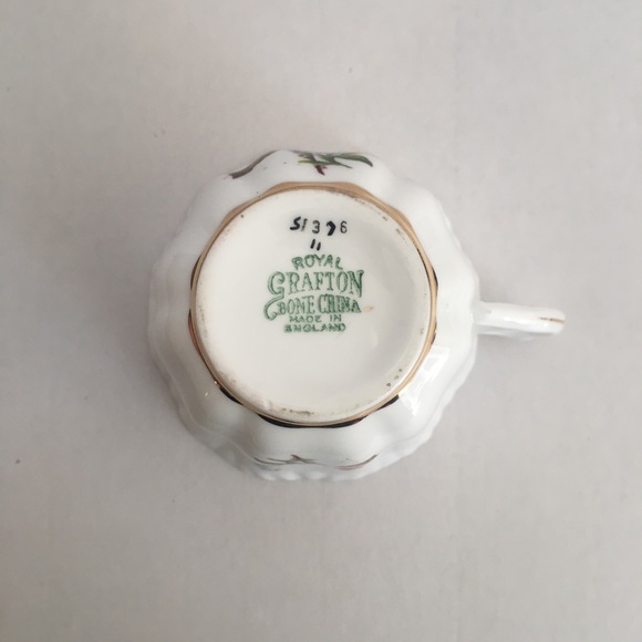 Royal Grafton - Tea Cup Set - Picture 5 of 7